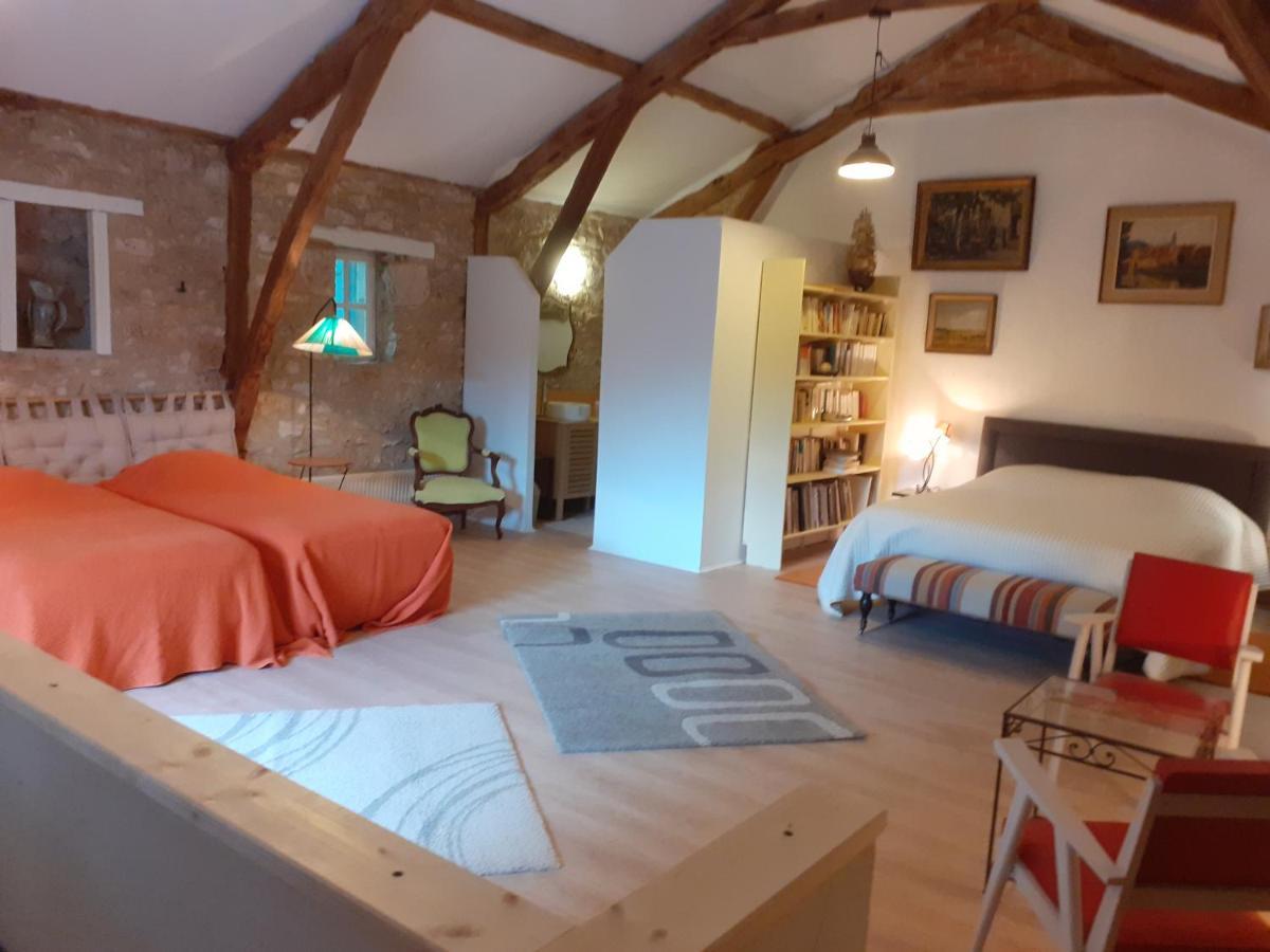Les Vitarelles En Quercy Berganty Eksteriør bilde